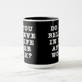 Life After Work on Black マグカップ (中央)