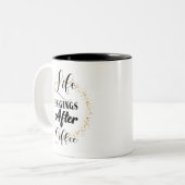 Life Begins After Coffee ツートーンマグカップ (正面左)