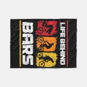 Life Behind Rs Mountain Biking For A Mountain Bike フリースブランケット (正面(横))