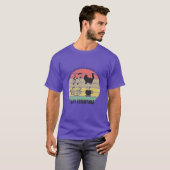 Life Essentials Cats, Coffee, Books, Musicヴィンテージ Tシャツ (正面フル)