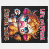 Life Happens Coffee Helps  フリースブランケット (正面(横))