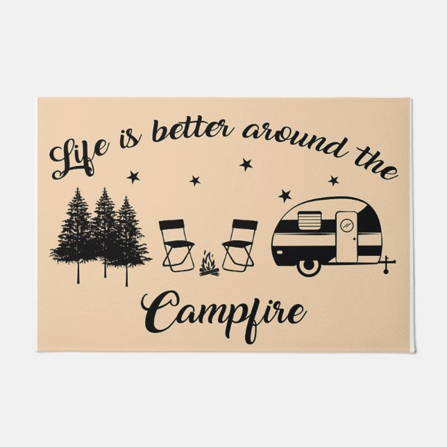 Life Is Better Around The Campsite ドアマット (正面)
