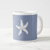 Life is Better Beach Blue White Starfish ジャンボコーヒーマグカップ (正面右)