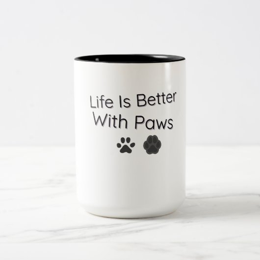 Life Is Better With Paws Pet Lover Coffee Mug ツートーンマグカップ (中央)