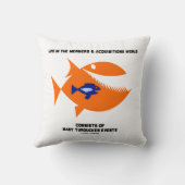 Life Mergement & Acquisitions World Turducken Fish クッション (裏面)