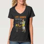 Life under construction tシャツ (正面)