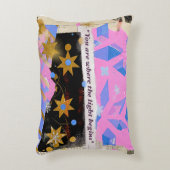 Light Begins – Pink Gold Pillow アクセントクッション (正面(垂直))