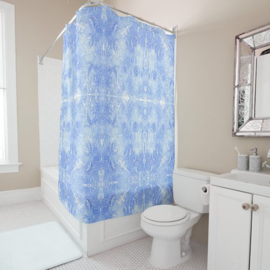 Light Blue and White Abstract Shower Curtains シャワーカーテン (インサイチュ)