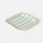 Light Blue and Yellow Wavy Coastal Stripes ペーパープレート (傾斜あり)