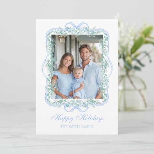 Light Blue Christmas Greenery Grandmillennial シーズンカード (スタンド正面)