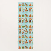 Light blue wrapping paper featuring a repeated  ヨガマット (裏面)