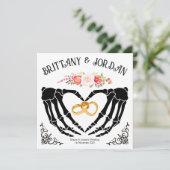 Light Gothic Skeleton Hands RSVPカード 招待状 (スタンド正面)