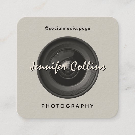 Light gray camera lens photography スクエア名刺 (正面)