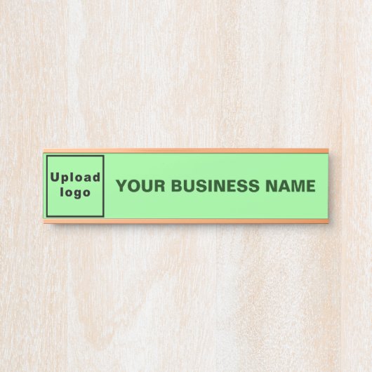 Light Greenの会社名とロゴつる サインプレート (正面)