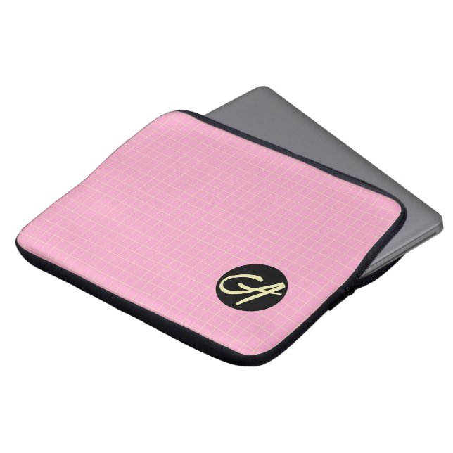 Light Green Cell Pattern Pink background. ラップトップスリーブ (正面上部)