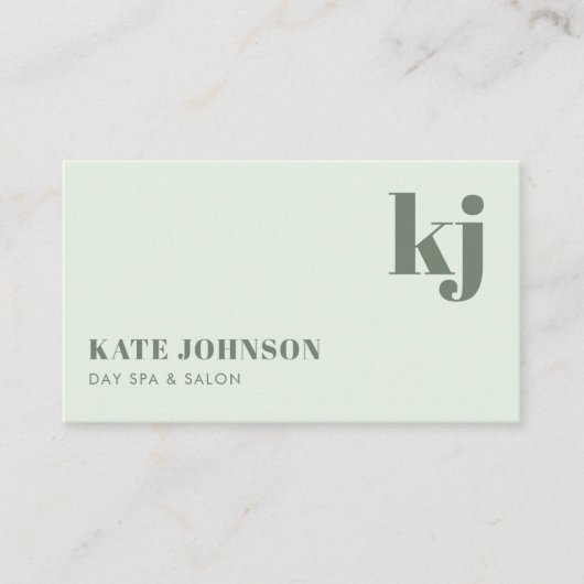 Light Green Girly Day Spa Salon Initials QR Code 名刺 (正面)