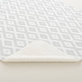 Light grey and white diamond pattern シェルパブランケット (3/4)