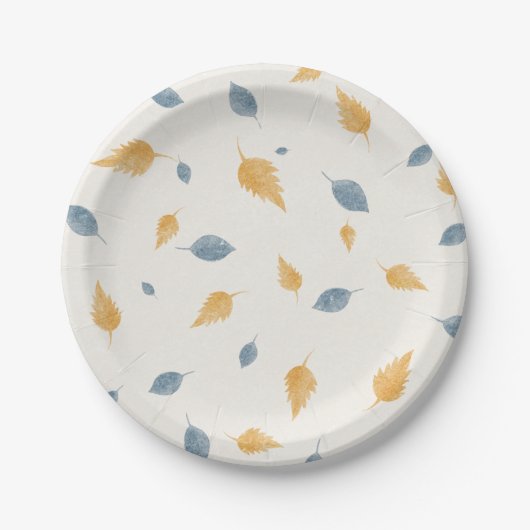 Light Pastel Blue and Brown Autumn Leaves Pattern ペーパープレート (正面)