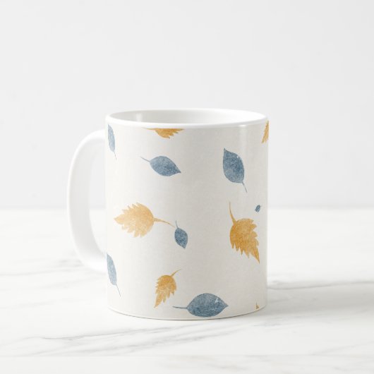 Light Pastel Minimalist Autumn Leaves Pattern コーヒーマグカップ (正面左)