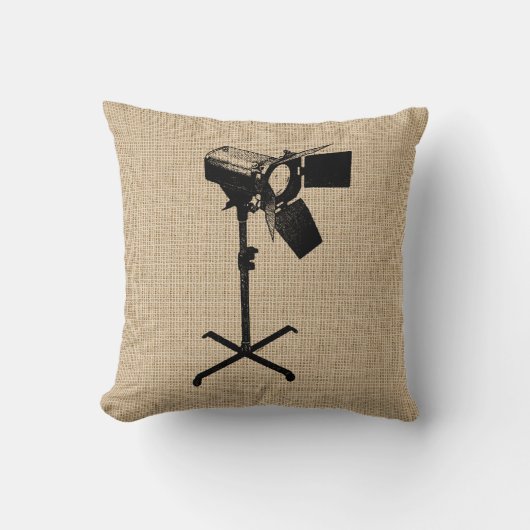 Light Pillowディレクターの クッション (正面)