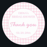 Light Pink Bridal Shower Thank You Favor Sticker ラウンドシール<br><div class="desc">・Classic light pink bridal shower wedding round sticker
・For gift packaging,  sealing envelopes
・Featuring soft pink and white patterns and elegant modern typography
・Simple layout personalize as you like</div>