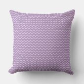 Light Purple Background with Zigzag Pattern クッション (正面)
