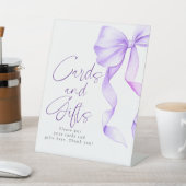 Light Purple Bow Cards and Gifts Bridal Shower 台座サイン (インサイチュ)