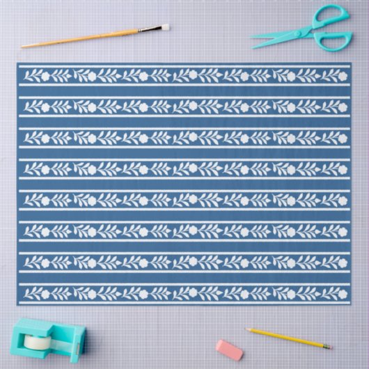 Lighter Blue Bone Inlay Floral Border Decoupage 薄葉紙 (クラフト)