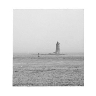 Lighthouse in the Distance ノートパッド