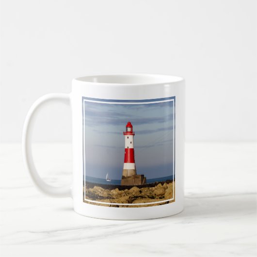 Lighthouses | Beachy Head Lighthouse England コーヒーマグカップ (左)