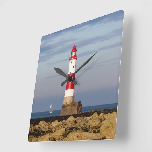 Lighthouses | Beachy Head Lighthouse England スクエア壁時計 (傾斜)