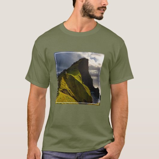 Lighthouses | Faroe Islands Denmark Tシャツ (正面)