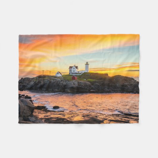 Lighthouses | Nubble Lighthouse Maine フリースブランケット (正面(横))