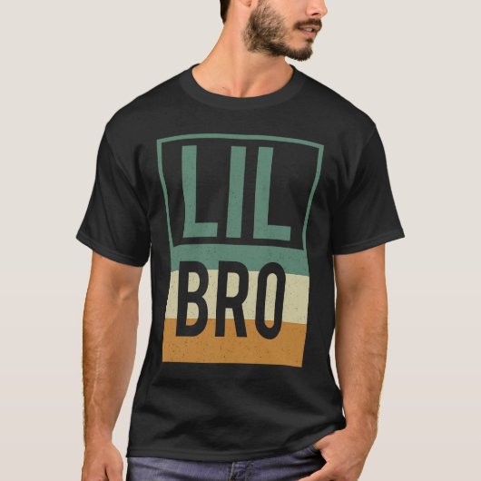 Lil Big Bro  Younger Brother Tシャツ (正面)