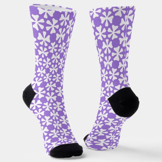 Lilac and White Modern Geometric Floral Pattern ソックス (傾斜あり)