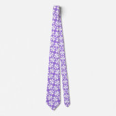 Lilac and White Modern Geometric Floral Pattern ネクタイ (正面)