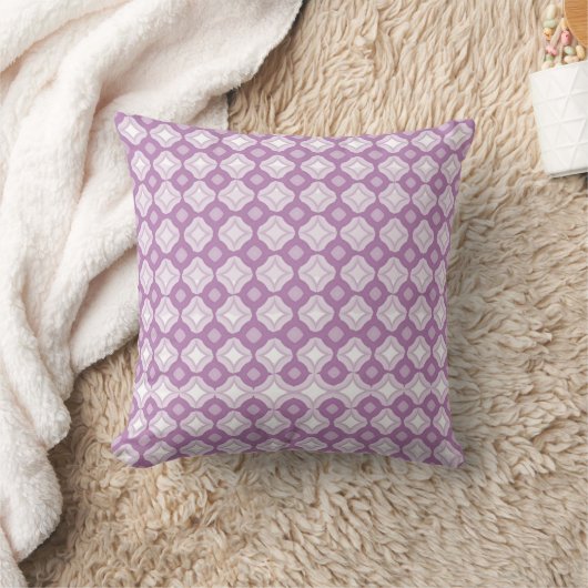 Lilac Throw Pillow クッション (ブランケット)