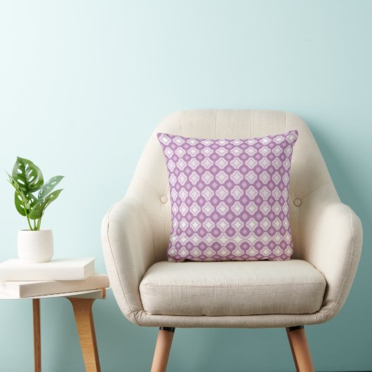 Lilac Throw Pillow クッション (椅子)
