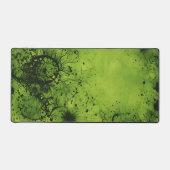 Lime Green Grunge with Black Accents デスクマット (正面)