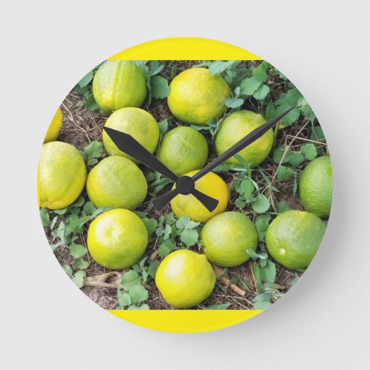 LIME TIME ラウンド壁時計 (正面)