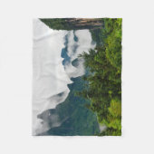 Limestone Hills | Yangshuo, Guangxi, China フリースブランケット (正面)