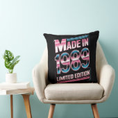 Limited Edition Retro 1989 Throw Pillow クッション (椅子)
