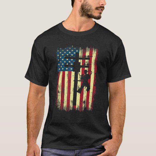 Lineman American Flag  Electric Cable Lineman Tシャツ (正面)