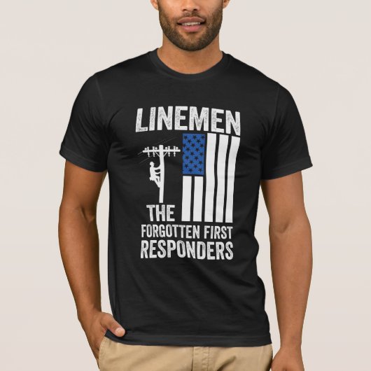 Linemen the forgotten first responders Men's Tee Tシャツ (正面)