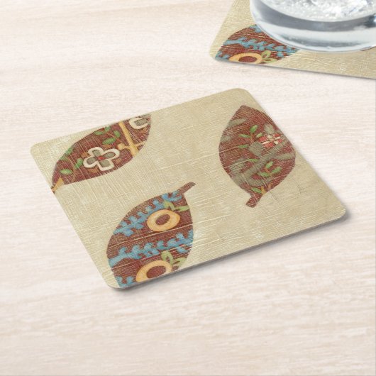 Linenテクスチ葉ャの背景に3つの スクエアペーパーコースター (アングル)