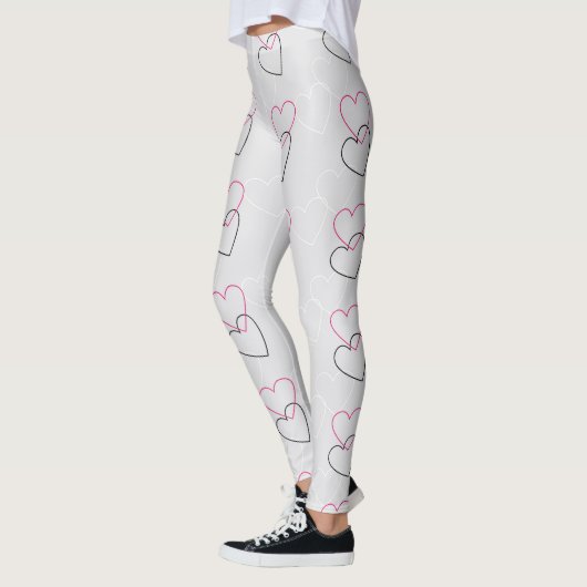 Linked Hearts: Minimalist Outline Leggings レギンス (左)