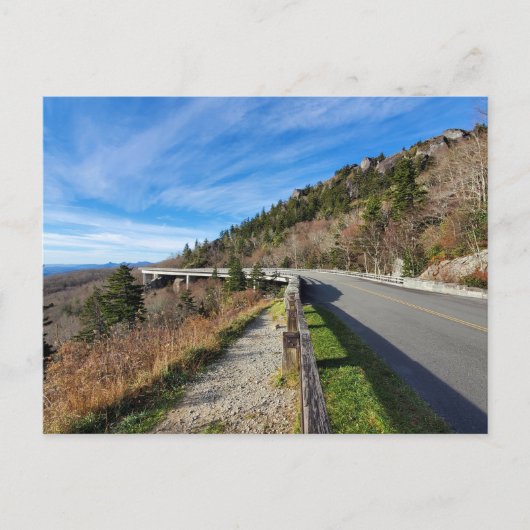 Linn Cove Viaduct Blue Ridge Parkway ポストカード (正面)