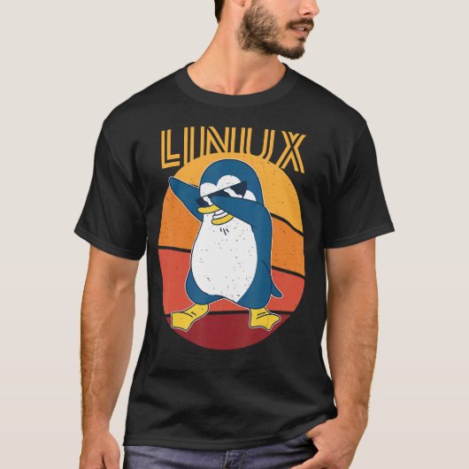 Linux管理ペンギンカッコいいおたく情報学 Tシャツ (正面)