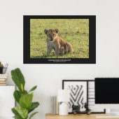 Lion Cub In Natural Setting Personalize Text  ポスター (ホームオフィス)