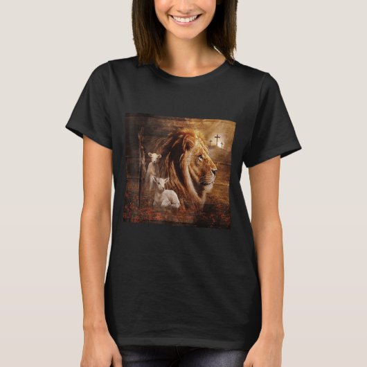 Lion Of Judah Lamb God Cross Jesus Light God  Tシャツ (正面)